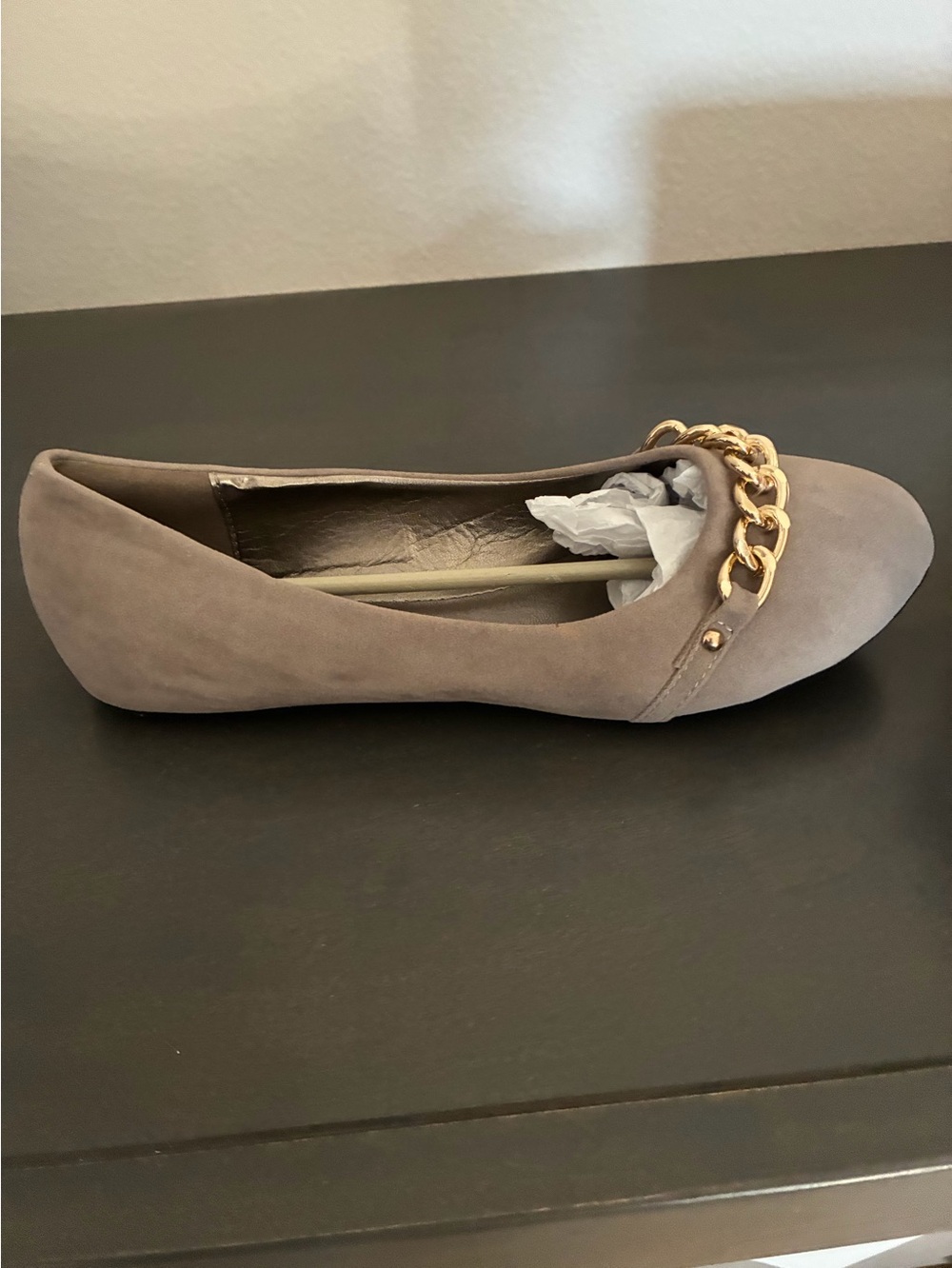 Women's Taupe Chain-Accent Ballet Flat